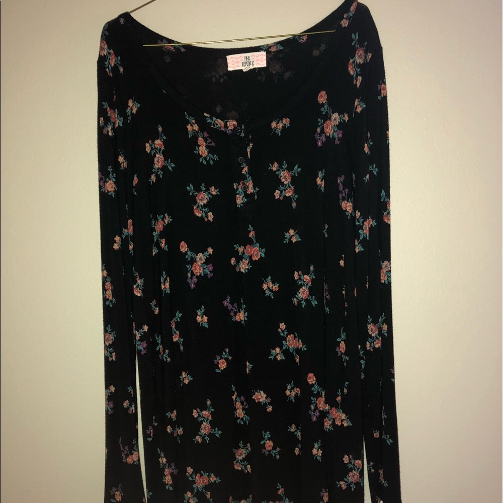 Floral top